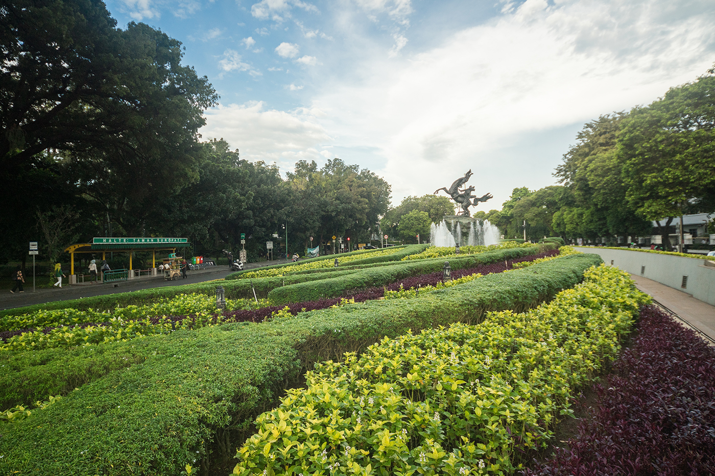 Taman Suropati: Ruang Publik Berseni di Kawasan Elite Jakarta