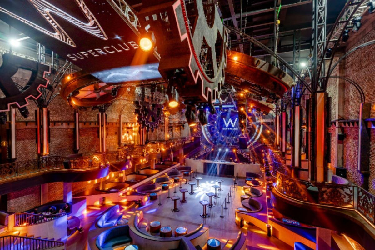 W Super Club Gatsu, Destinasi Hiburan Malam Favorit di Bali